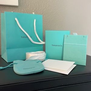 Tiffany & Co. Bag, Gift Box, Pouch, Ribbon